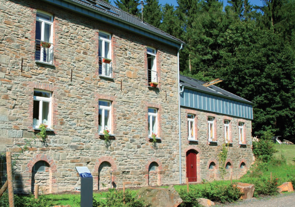 Blick auf Gebäude der Pulvermühle